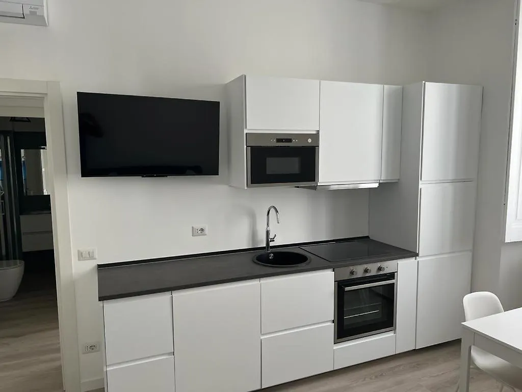 PRESTIGE BOUTIQUE HOMES - Arco della Pace 2 Milano Italia